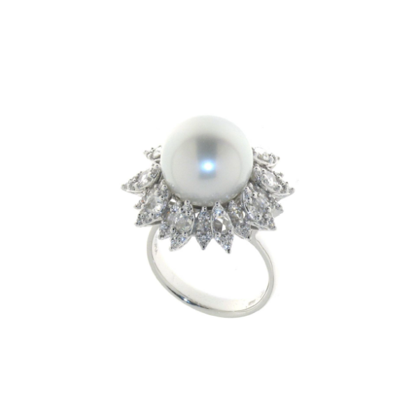 Stardust ring with south sea pearl and diamonds