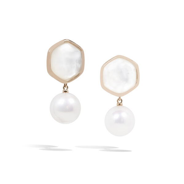 Venus earrings with freshwater pearl mother of pearl