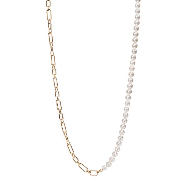 Aurum collection necklace with freshwater pearls and diamonds