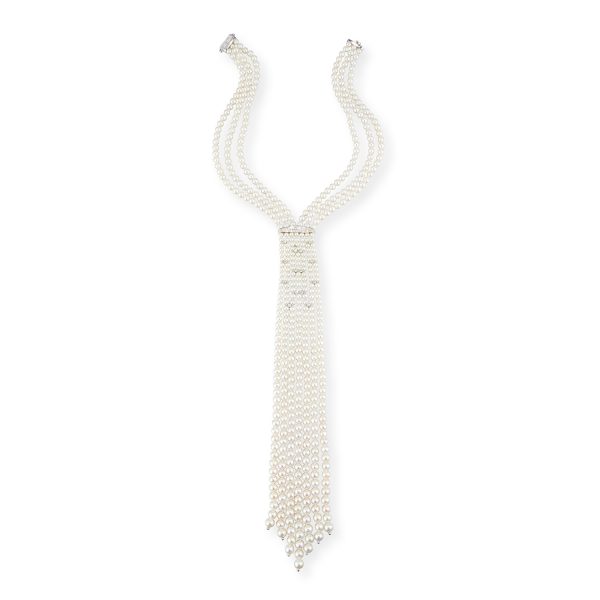 Tie with freshwater pearls and diamonds